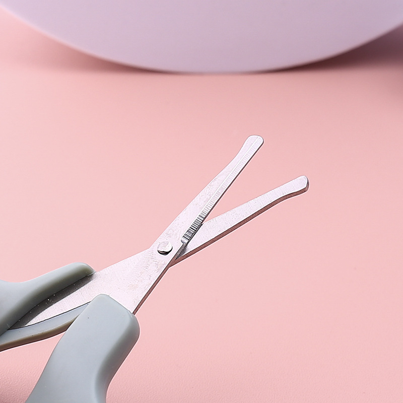 Safe Rounded-Tip Baby Nail Scissors - Gentle Grooming for Newborns - Image 2